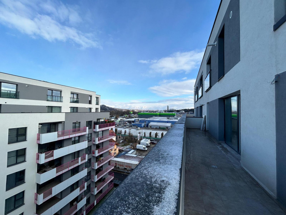 Apartament cu 2 camere, finisat , cu terasa, Metro, Vivo! 