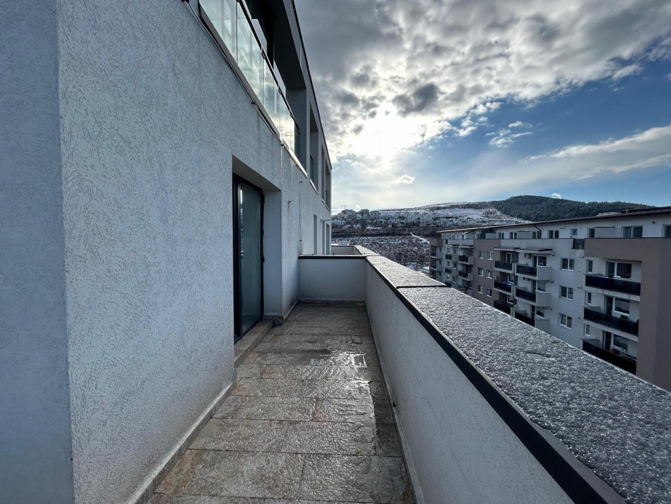 Apartament cu 2 camere, finisat , cu terasa, Metro, Vivo! 