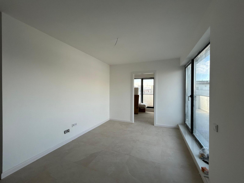 Apartament cu 2 camere, finisat , cu terasa, Metro, Vivo! 