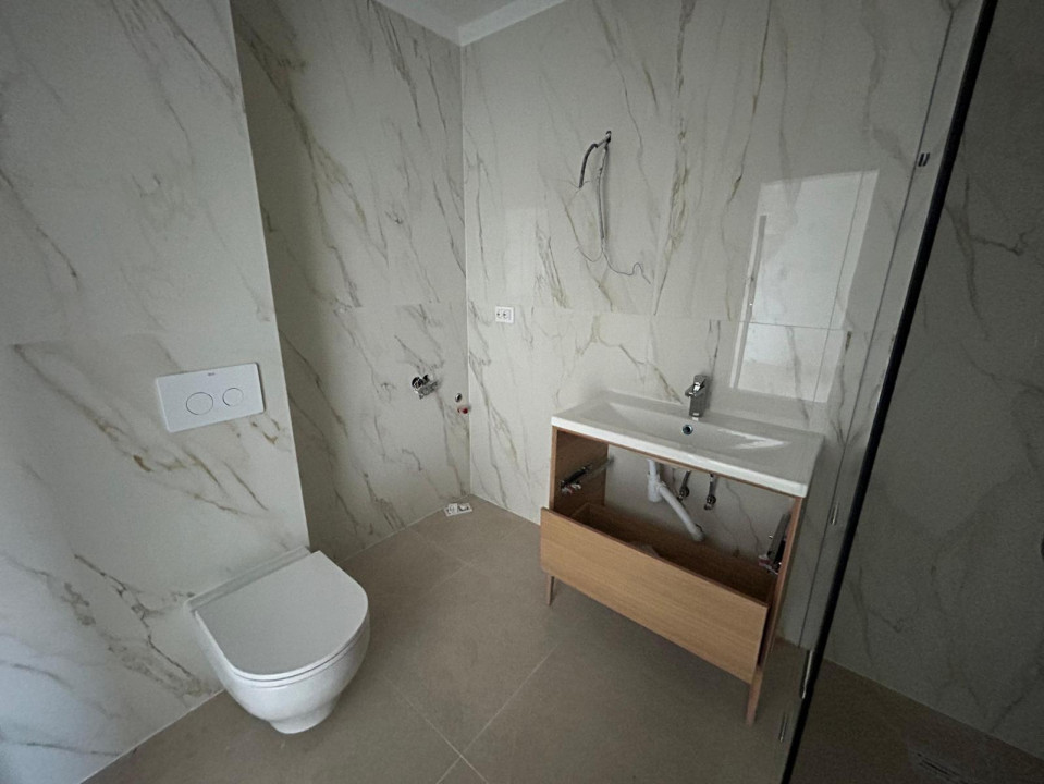 Apartament cu 2 camere, finisat , cu terasa, Metro, Vivo! 