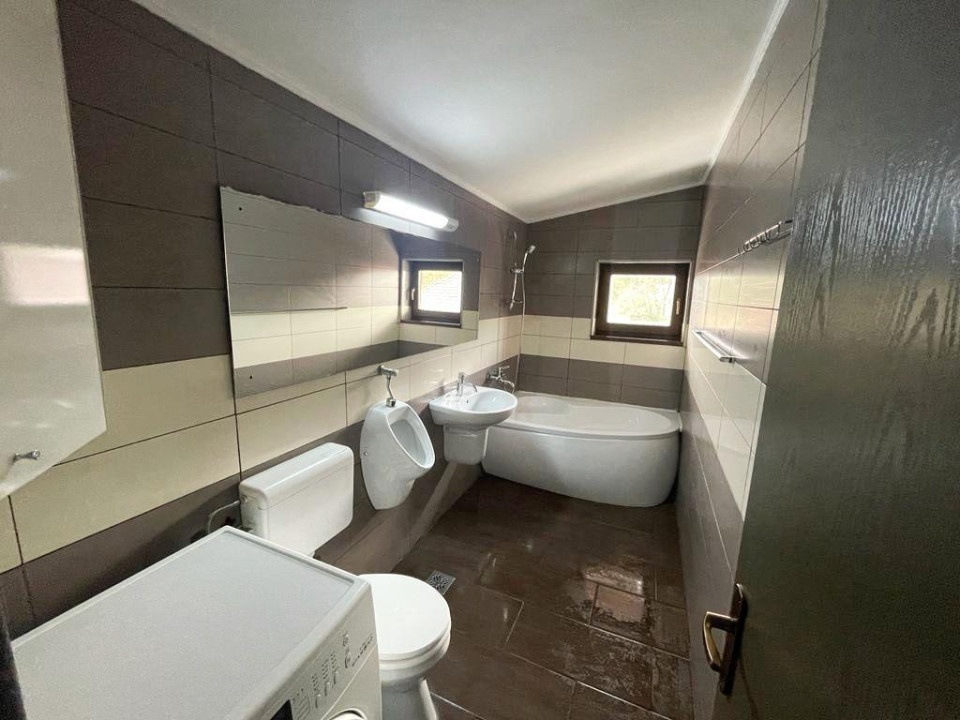 Apartament 64 mp, la vila , Baciu