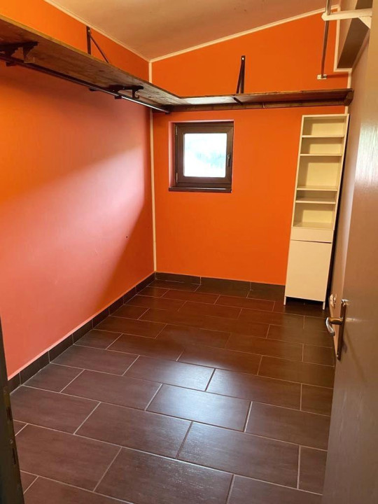 Apartament 64 mp, la vila , Baciu