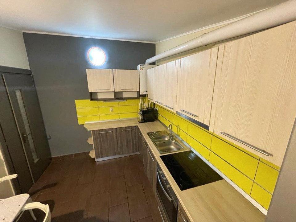 Apartament 64 mp, la vila , Baciu
