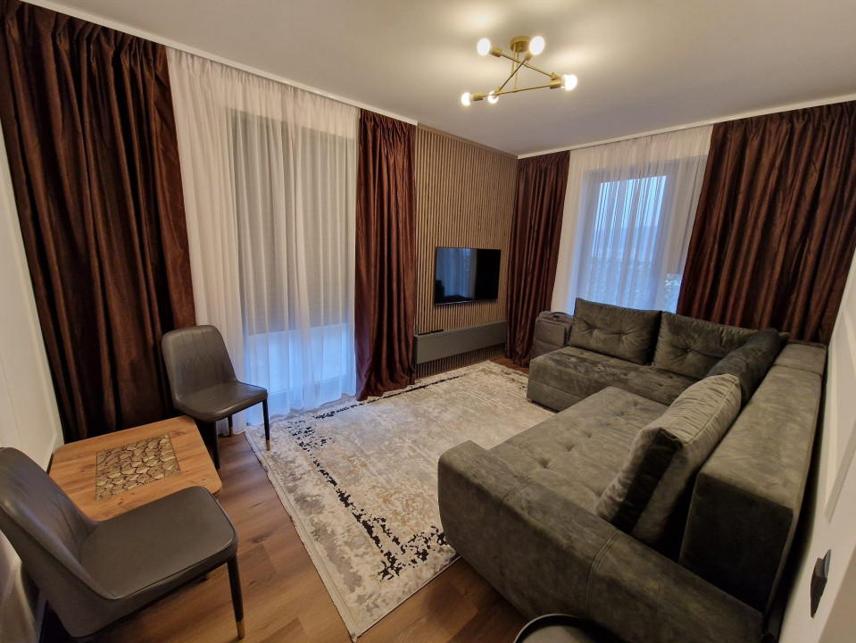 Apartament 3 camere, 82 mp, 2 terase, parcare si boxa, Frunzișului