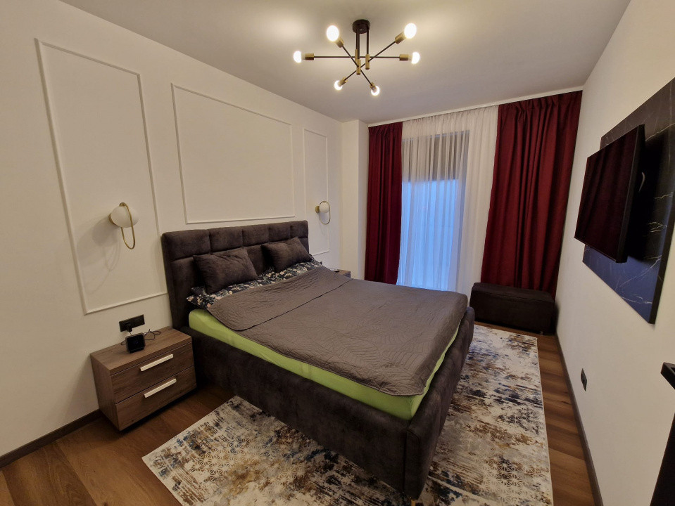 Apartament 3 camere, 82 mp, 2 terase, parcare si boxa, Frunzișului