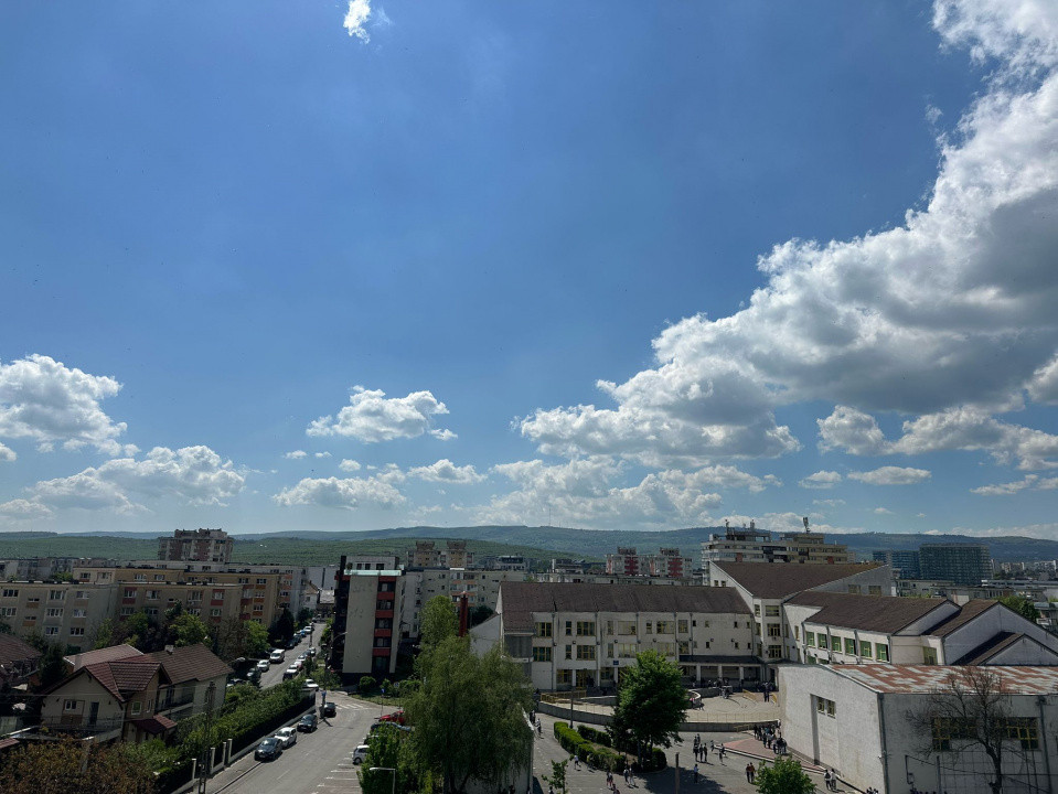 Apartament de 2 camere, Intre Lacuri , Bloc Nou!