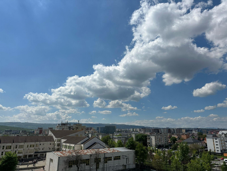 Apartament de 2 camere, Intre Lacuri , Bloc Nou!