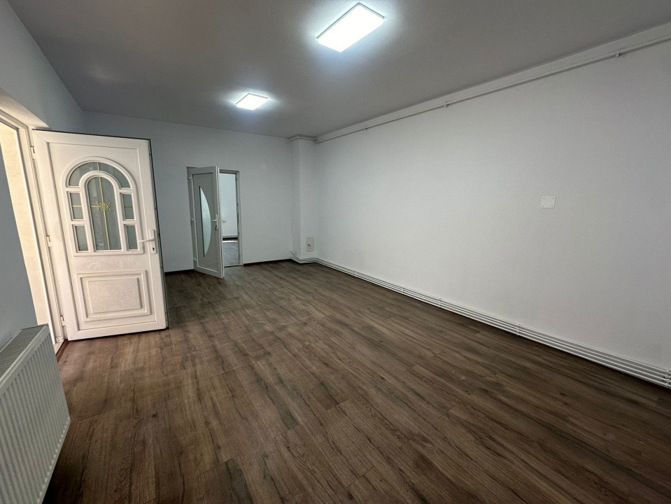 Casa individuala pretabilă pt birou, strada Clinicilor