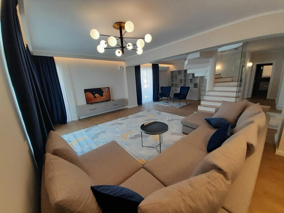 Comision 0, Penthouse ,150 mp,200 mp terase,2 parcări subterane, Buna Ziua