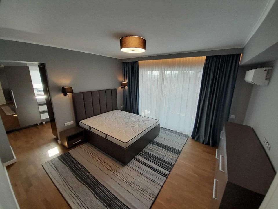 Comision 0, Penthouse ,150 mp,200 mp terase,2 parcări subterane, Buna Ziua