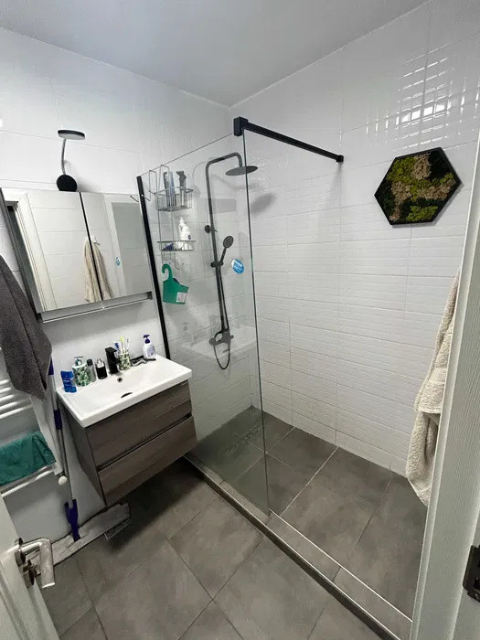 Apartament ideal pentru investitie, semi-central, bloc nou