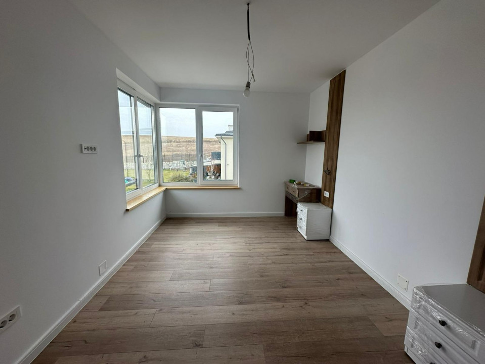 Duplex finisat si mobilat 210 mp utili, 175 mp curte, Borhanci