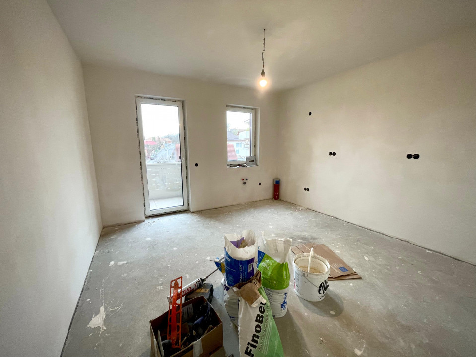 Apartament 3 camere, 91.43 mp + 2 balcoane, strada Oasului
