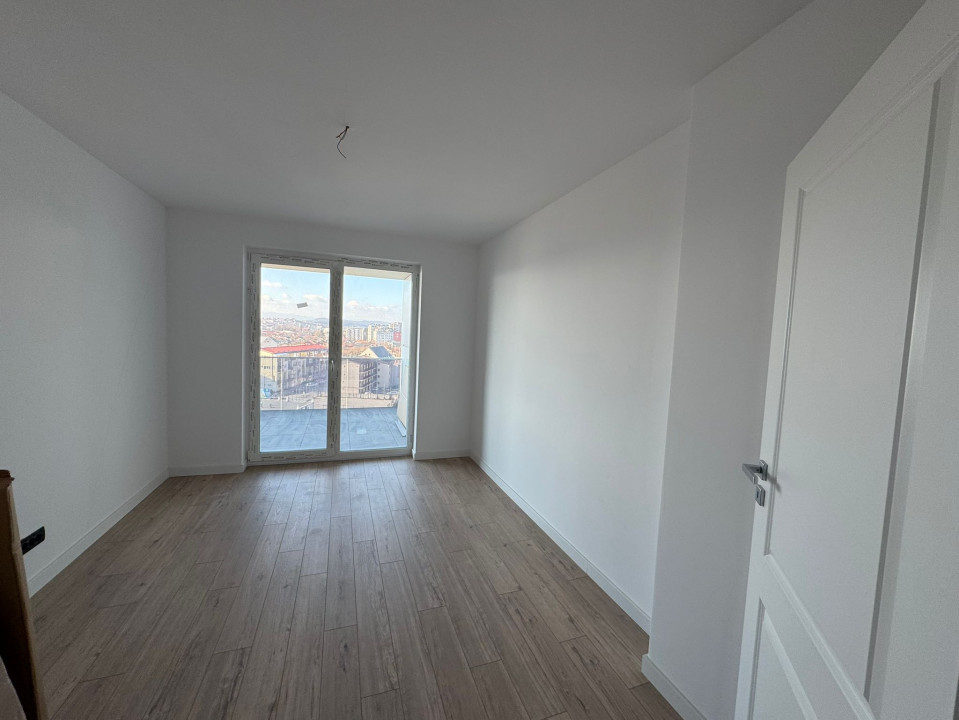 Apartament de 3 camere, 2 bai cu o terasa spatioasa in ansamblul Elite City 