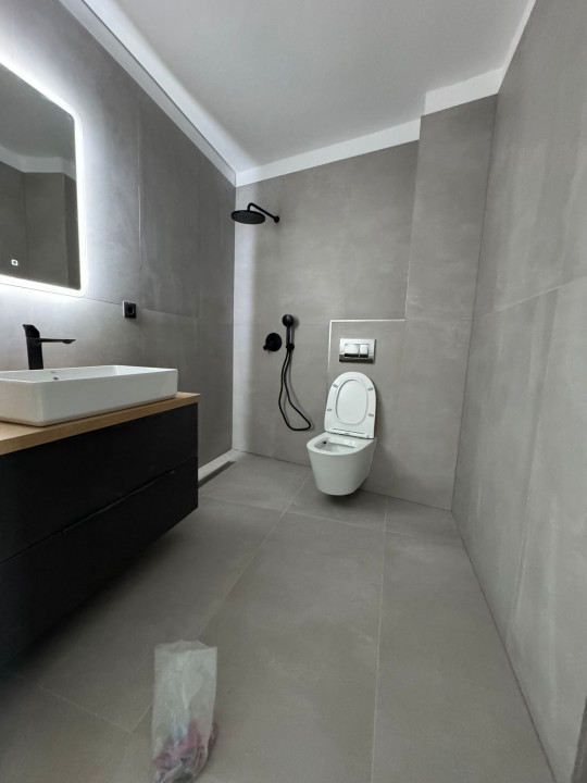 Apartament de 3 camere, 2 bai cu o terasa spatioasa in ansamblul Elite City 