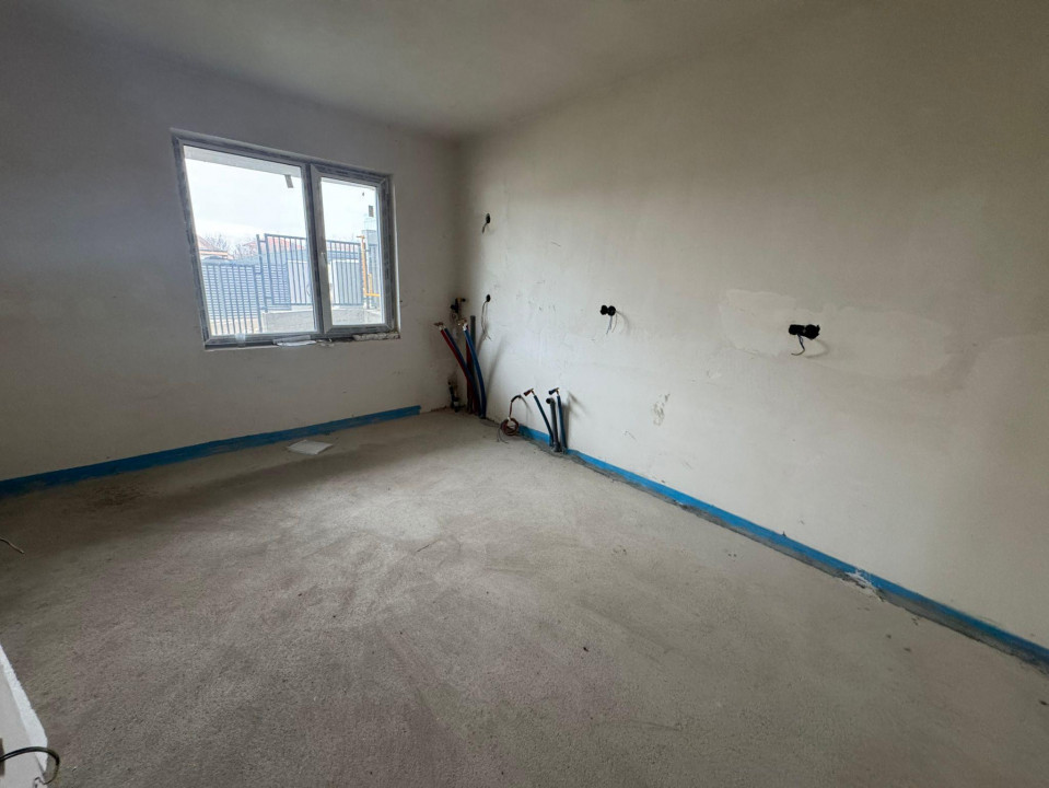 Duplex 120 mp, Terasa , Garaj , Gradina, zona Valea Chintaului!