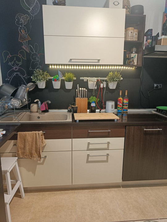 Apartament 3 camere de 100m2, etaj 1 , Andrei Muresanu!