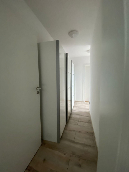 Semicentral Penthouse 3 camere 85 mp + terasă panoramică 2 parcari subterane