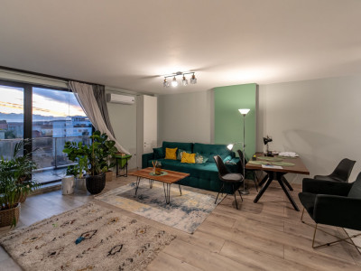 Semicentral Penthouse 3 camere 85 mp + terasă panoramică 2 parcari subterane