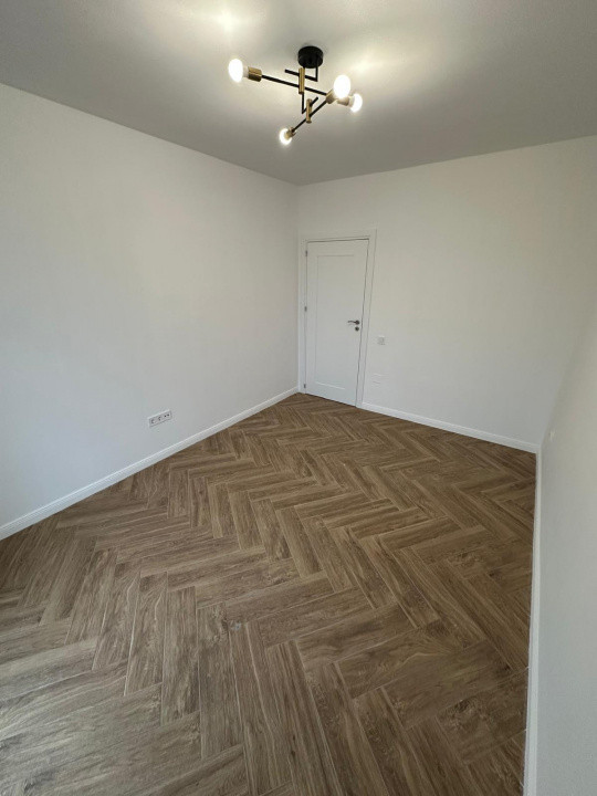 Apartament 3 camere, doua bai, orientare Sud , Baciu Regal 