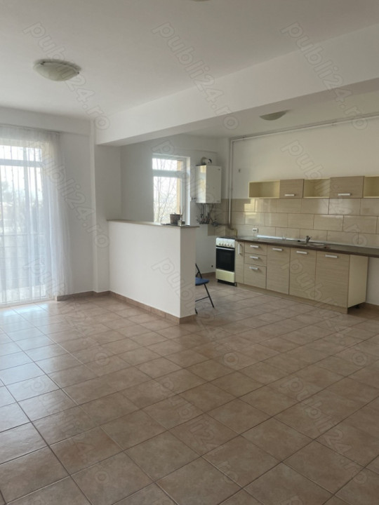 Apartament cu 3 camere, 2 balcoane, 1 terasa, 68mp utili, Manastur zona Nora