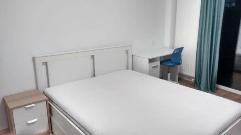 Apartament 2 camere, etaj intermediar, Buna ziua 