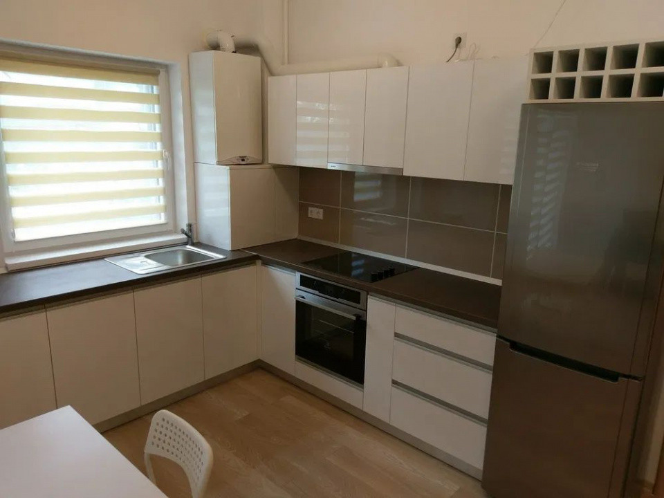 Apartament cu 2 camere, mobilat, zona Plantinia Manastur