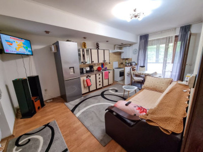 Apartament cu 2 camere mobilat si utilat etaj 1/5 zona Petrom Baciu 