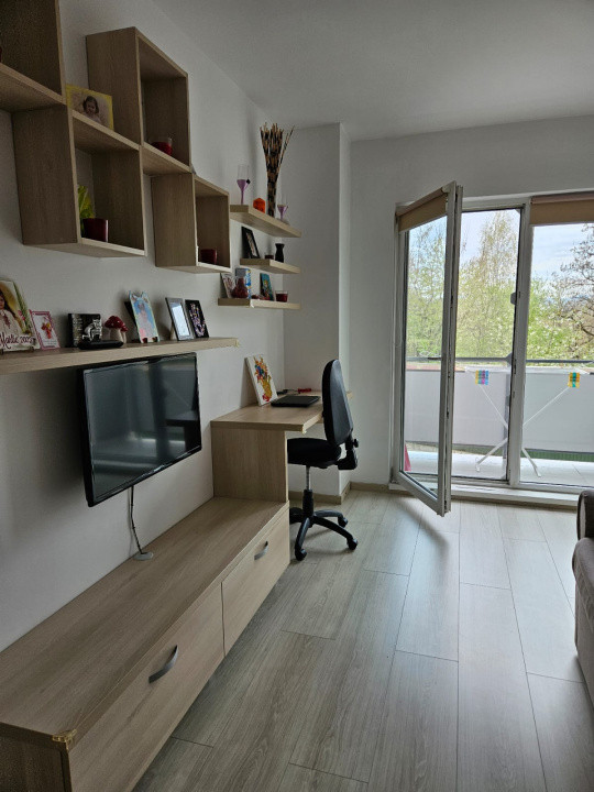 Apartament 2 camere de vânzare, 64 mp la cheie, zona Vivo/BMW, cu parcare