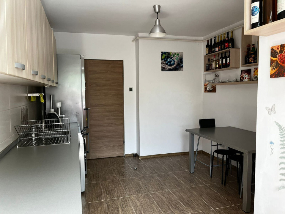 Apartament 2 camere de vânzare, 64 mp la cheie, zona Vivo/BMW, cu parcare