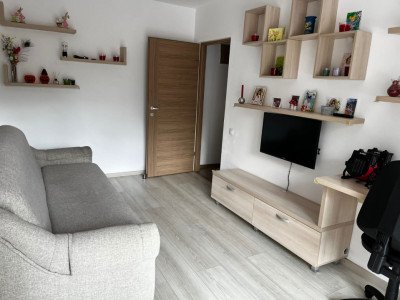 Apartament 2 camere de vânzare, 64 mp la cheie, zona Vivo/BMW, cu parcare