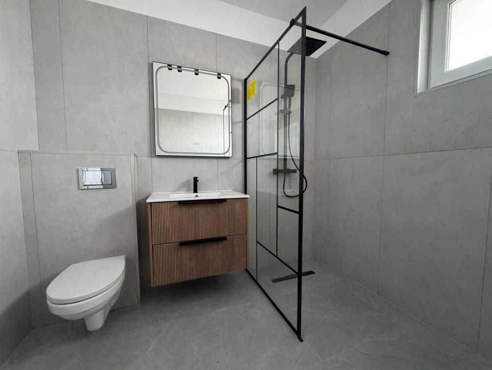 Duplex, Finisat, 4 camere, 3 bai, Teren 370 , Complex Nou!