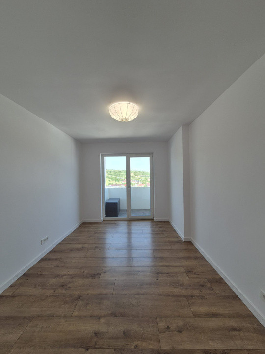 Apartament 3 camere, 78 mp + 2 balcoane, în Elite City, mobilat la cheie