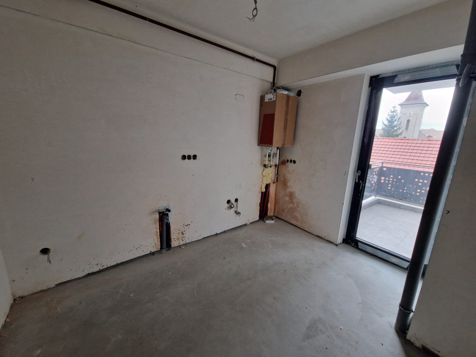 Apartament 3 camere – 69,8 mp + balcon, parcare subterană