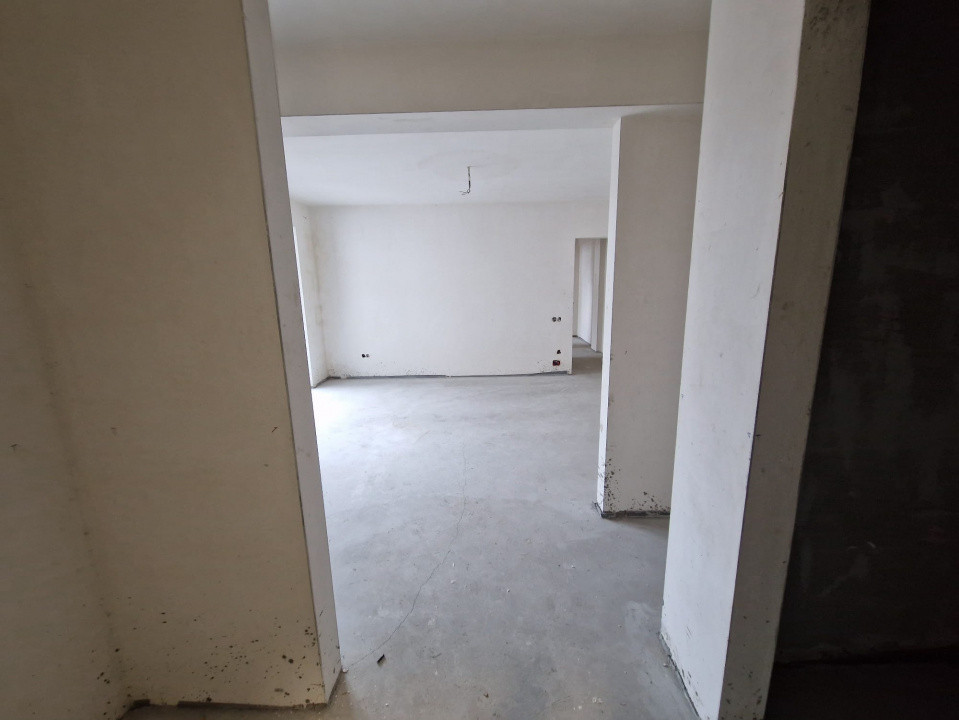 Apartament 3 camere – 69,8 mp + balcon, parcare subterană