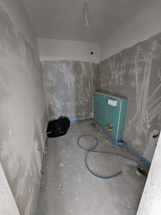 Apartament 4 camere, terasa 100mp, prientare sud cu priveliste