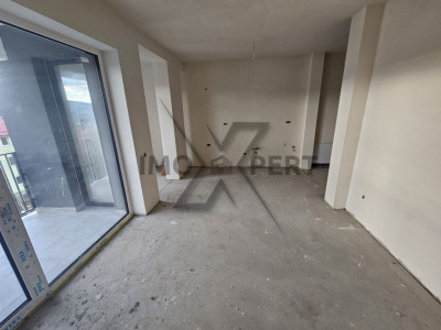 Apartament 2 camere, Terasa de 35 mp , Baciu Regal 
