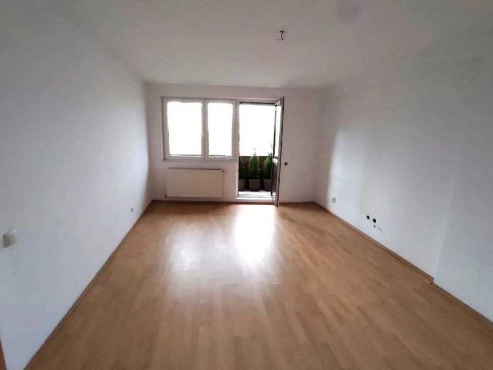 Apartament cu o camera în zona Iulius Mall