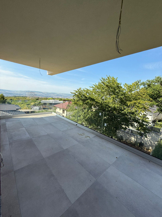 Exclusiv!Casa individuala 300m2 utili ,teren generos, View,Wonderland!