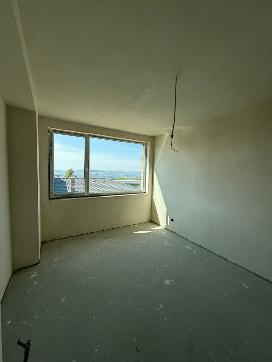 Exclusiv!Casa individuala 300m2 utili ,teren generos, View,Wonderland!