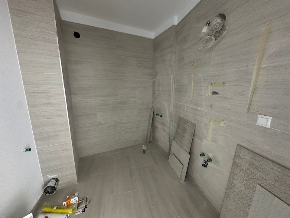 Apartament 2 camere, finisat,  în zona Vivo 