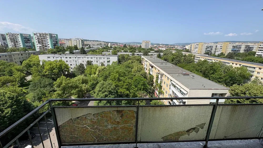 Apartament 2 camere, etaj intermediar –  zona Transylvania College 