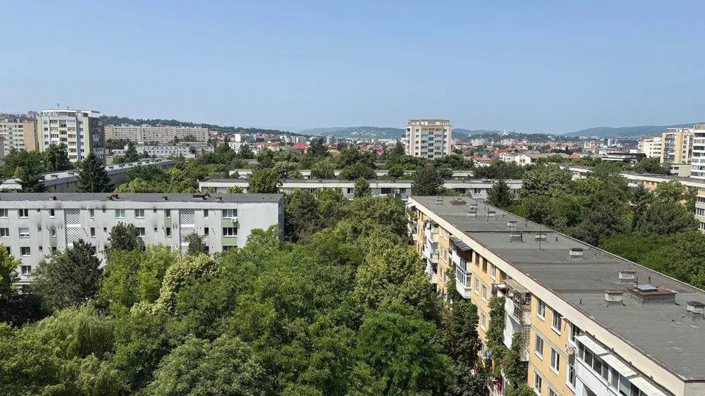 Apartament 2 camere, etaj intermediar –  zona Transylvania College 