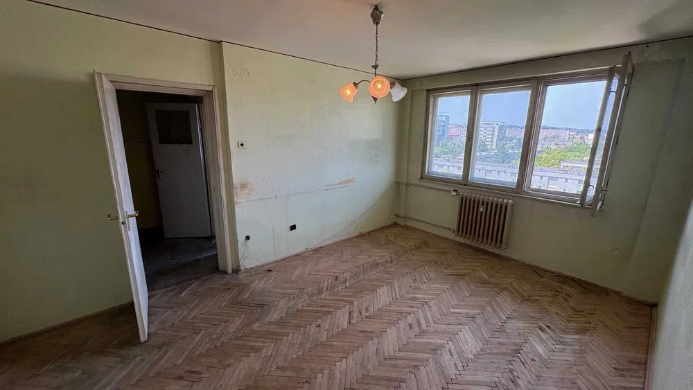 Apartament 2 camere, etaj intermediar –  zona Transylvania College 