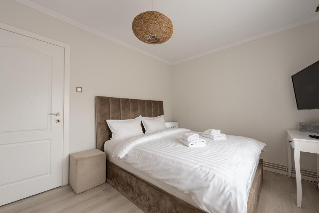Apartament 2 camere , etaj 1, zona Iulius Mall