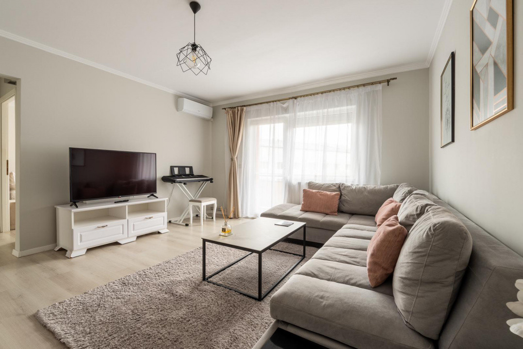 Apartament 2 camere , etaj 1, zona Iulius Mall