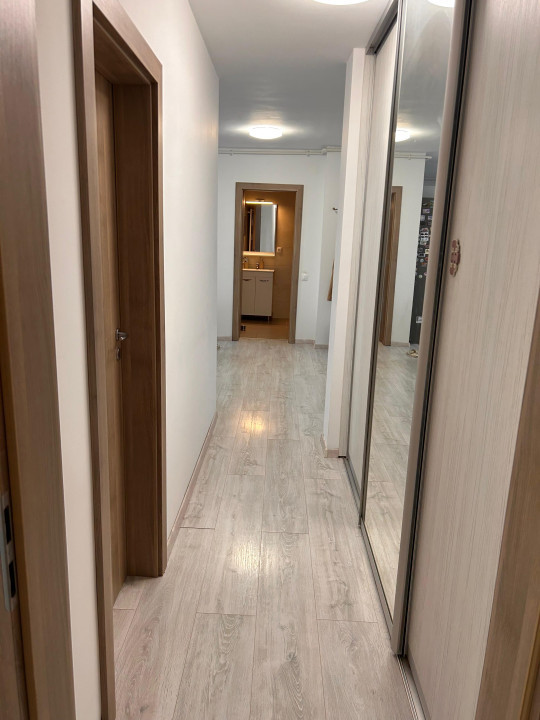 Apartament tip Penthouse, 3 camere cu view si terasa de 50 m2, Marasti
