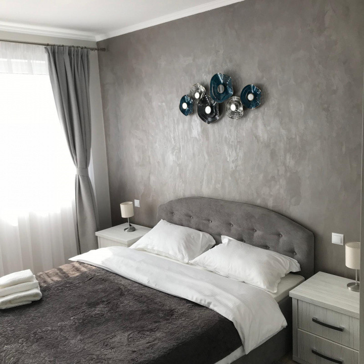Apartament 3 camere super finisat și complet utilat, zona Platinia 