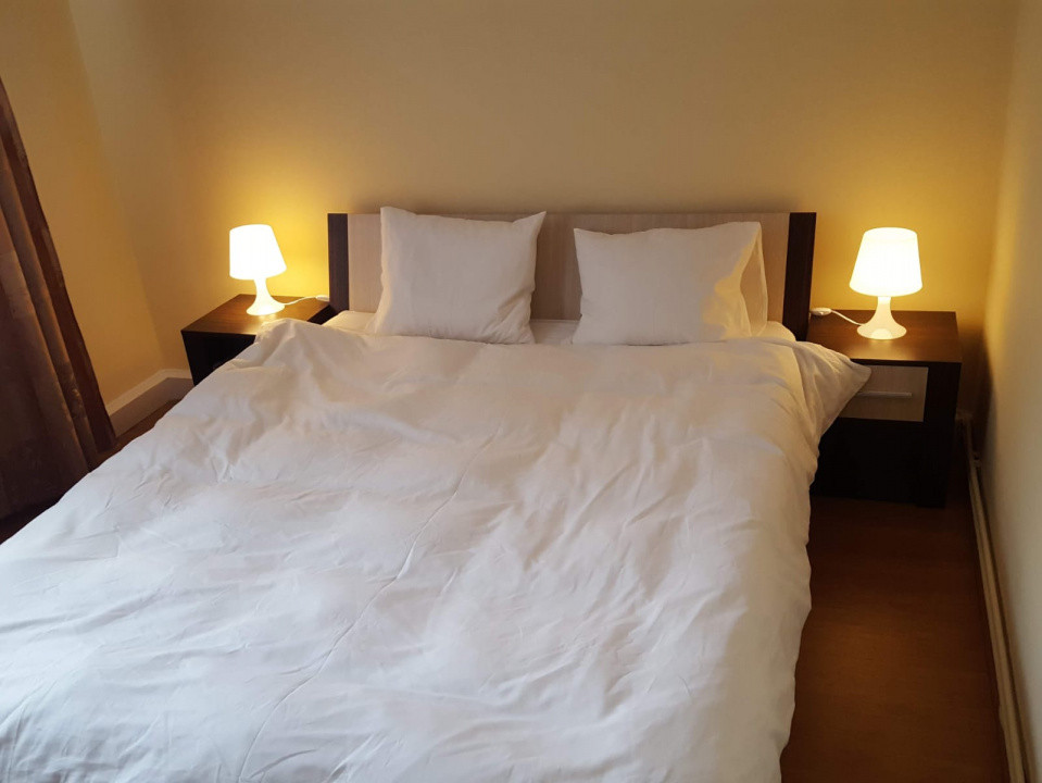 Apartament 2 camere decomandat, Zona la Coloane, 50 mp utili 