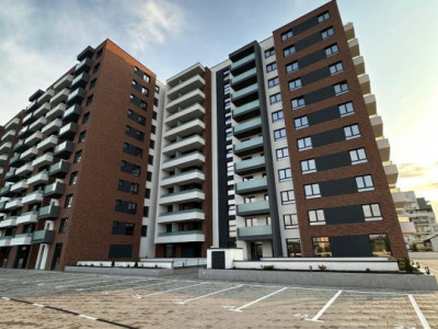 Apartament 2 camere decomandat, Iulius mall 